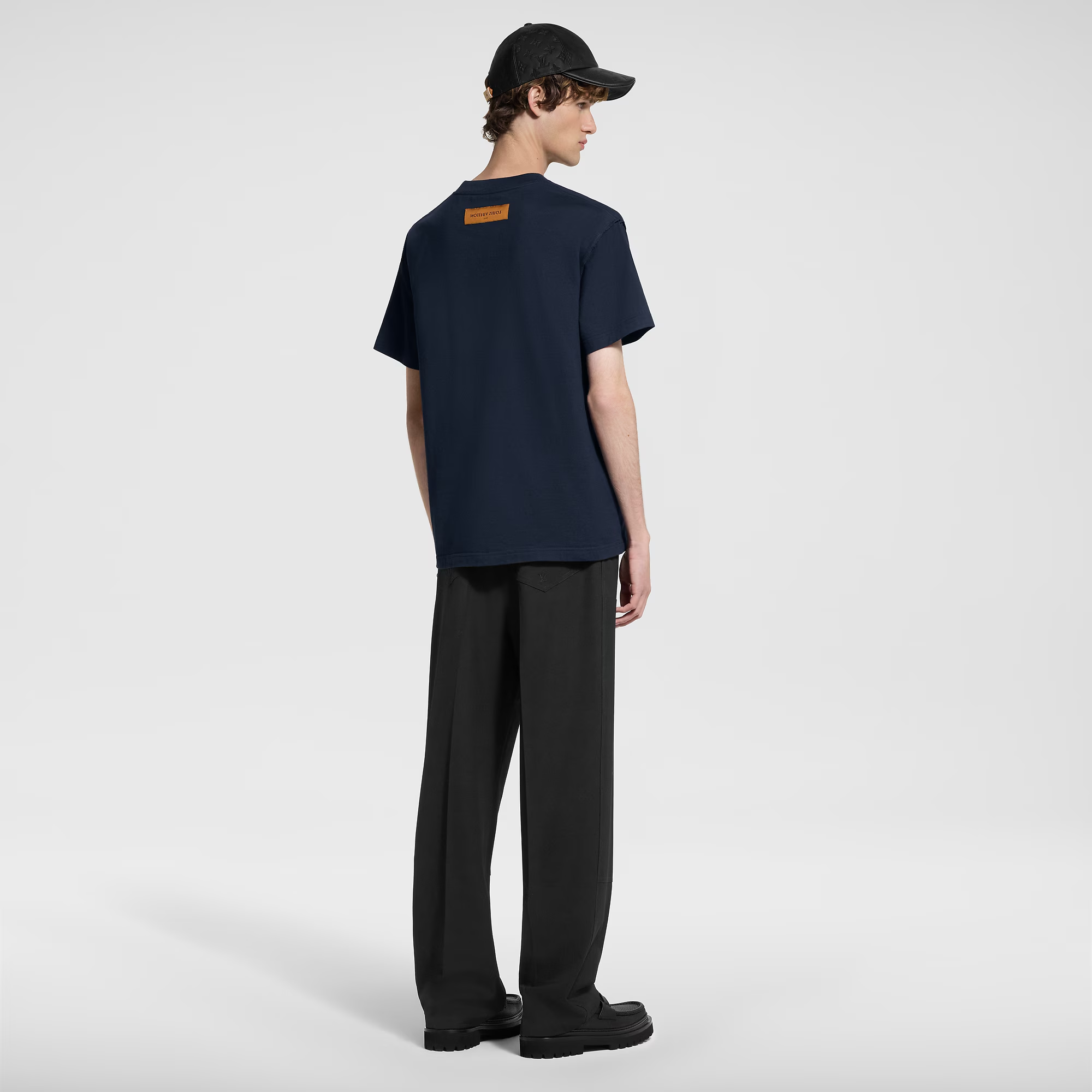 embossed-lv-t-shirt-5945