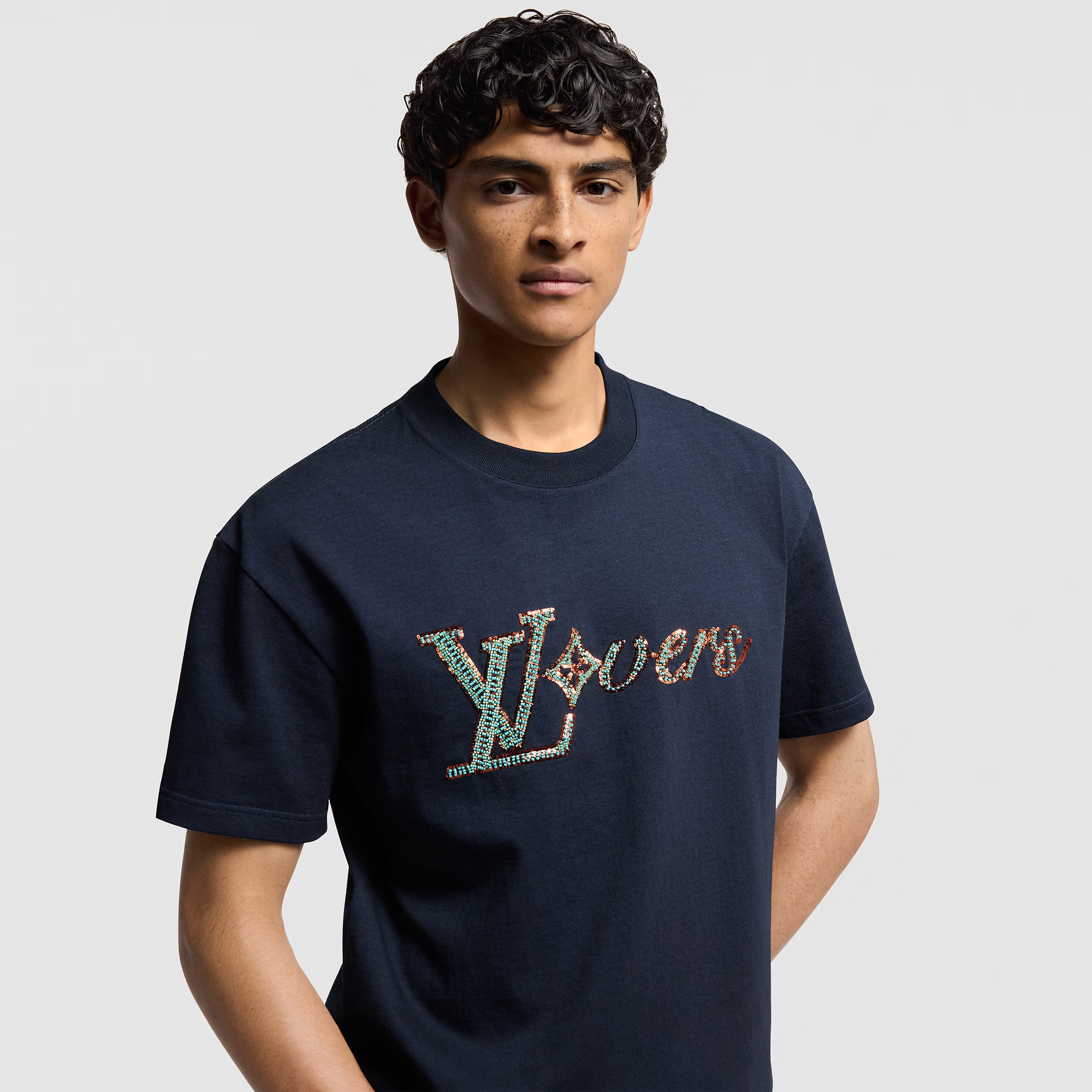 lv-vers-embellished-short-sleeved-t-shirt-4301